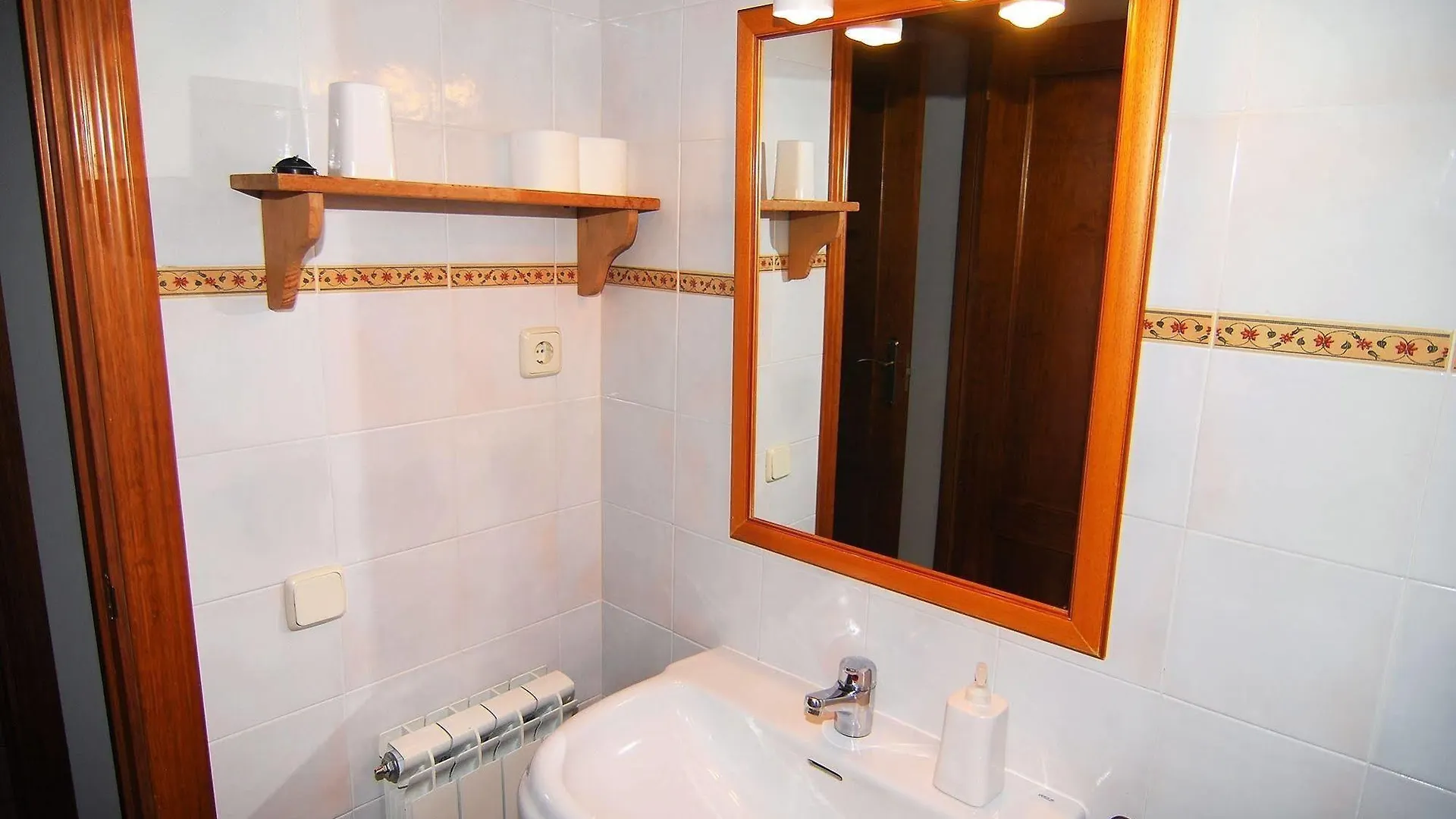 Lejlighed Apartaments Ca De Badia Estación Spanien