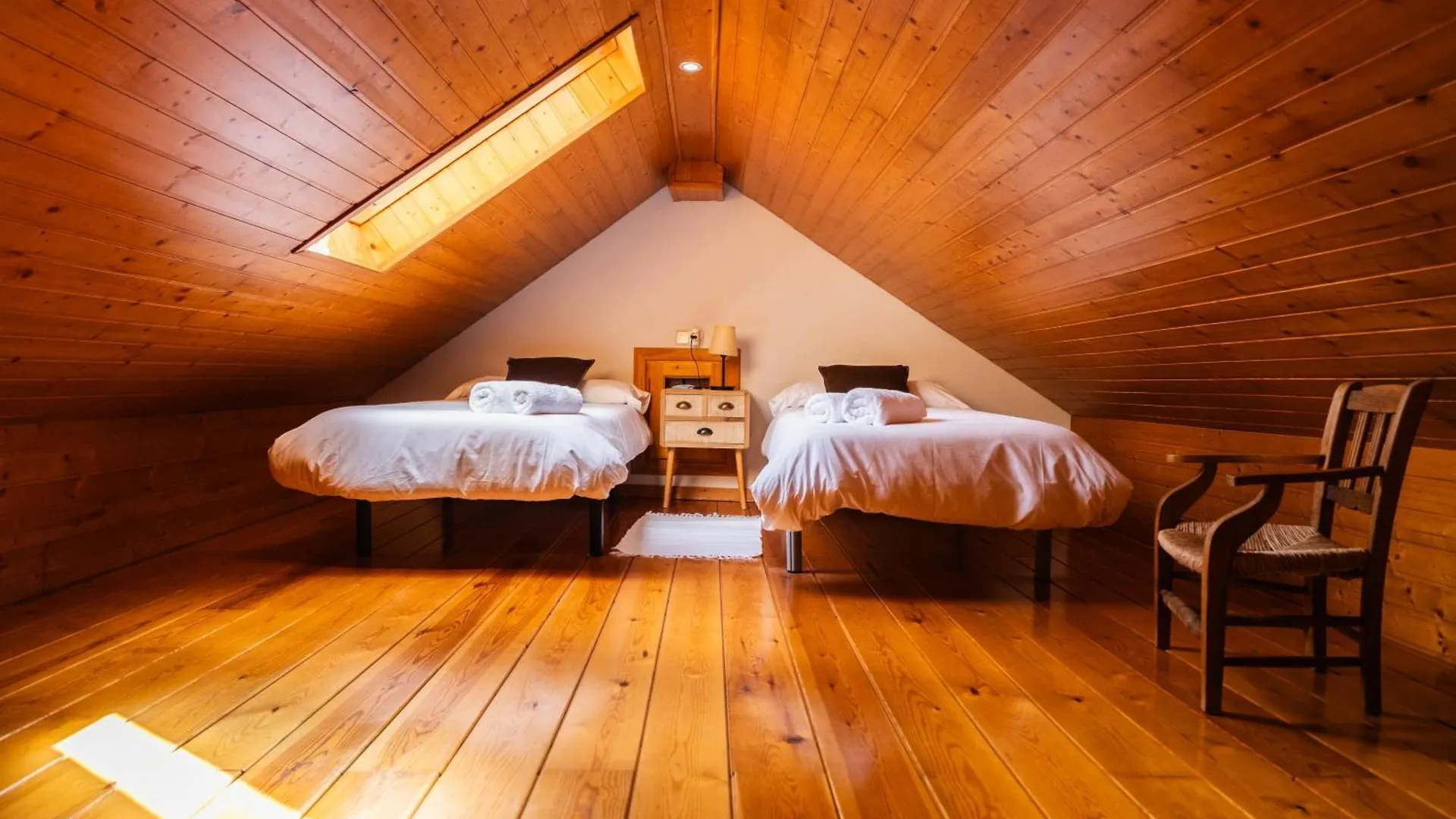 Apartaments Ca De Badia Apartment Taull Spain
