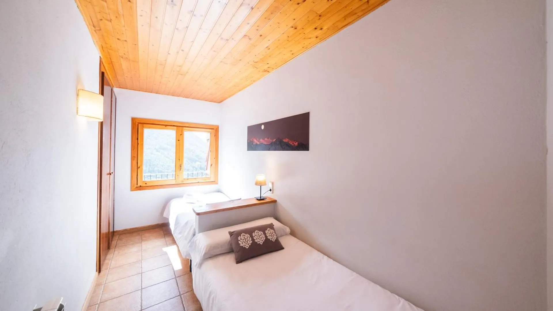 Apartaments Ca De Badia Estación 0*,  España