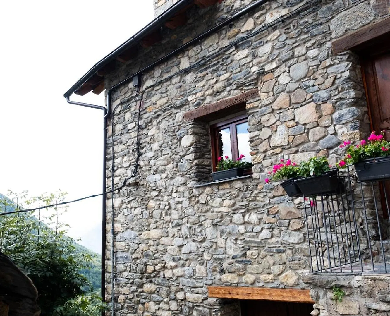 Apartaments Ca De Badia Apartment Taull Spain